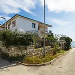 Apartment Lory With A Sea View Near The Beach
