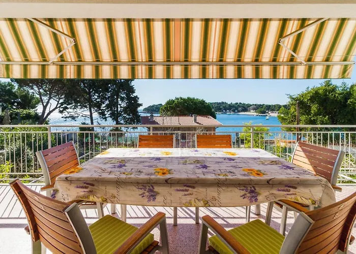 Apartment Lory With A Sea View Near The Beach